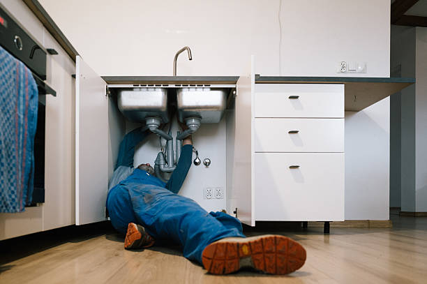 Professional Emergency Plumber technician working in Danville, IN